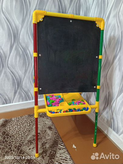 Детский мольберт магнитный двухсторонний