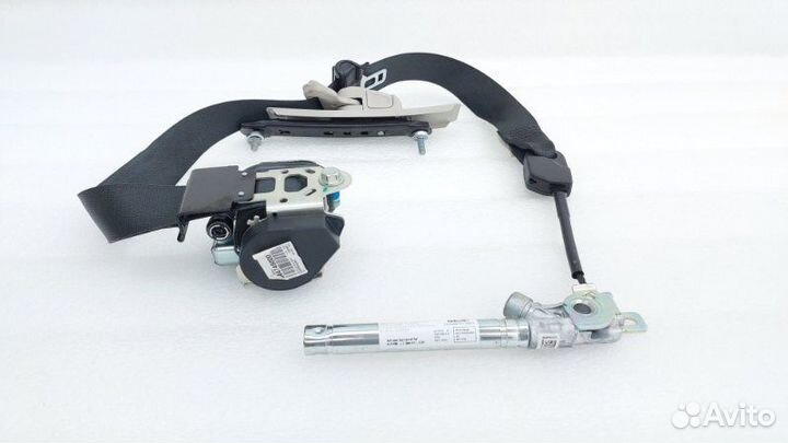 Б/У Б/У Ремень безопасности с пиропатроном