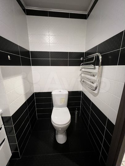 2-к. квартира, 53 м², 3/5 эт.