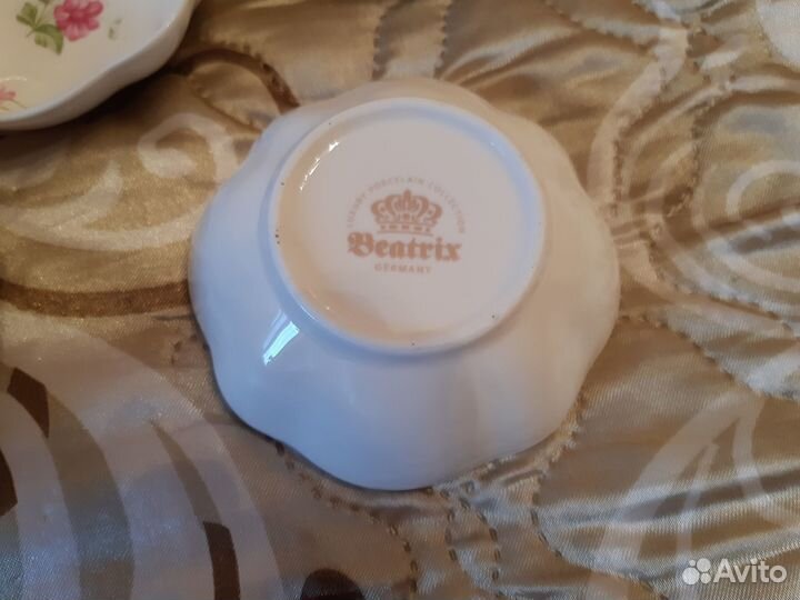 Креманки из фарфора новые в упаковке