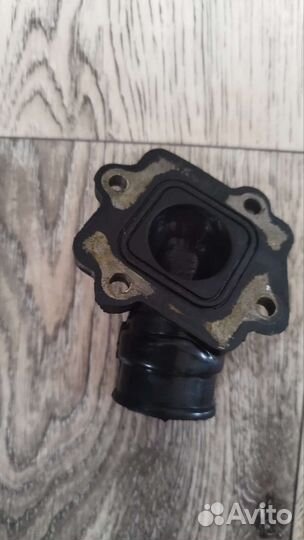 Патрубок 3kj