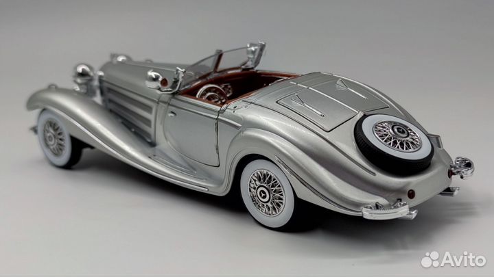 Модель автомобиля Mercedes Benz 500K метал