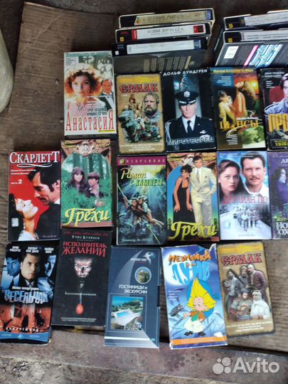 Видеокассеты