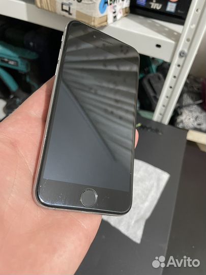 iPhone 6, 16 ГБ