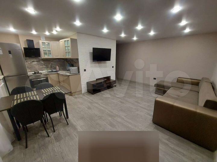 1-к. квартира, 52 м², 2/5 эт.