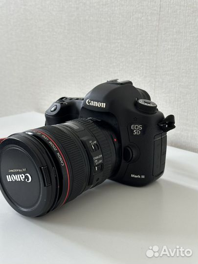 Зеркальный фотоаппарат canon 5D mark iii