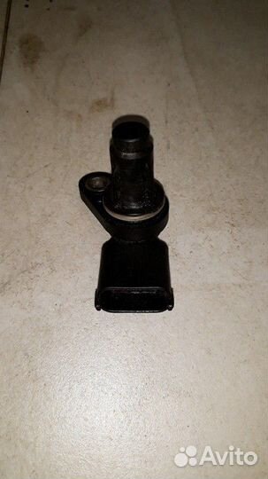 Датчик положения распредвала