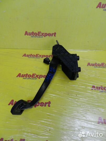 Педаль тормоза Kia Ceed ED АКПП