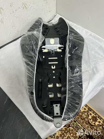 Сиденье для Harley Davidson Sportster