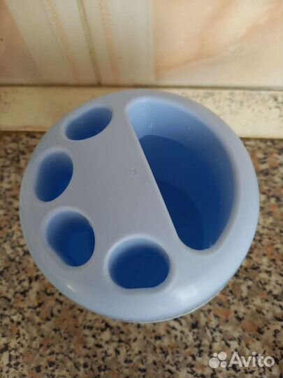 Стакан для зубных щеток