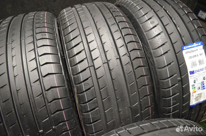 Triangle EffeXSport TH202 225/45 R19 96Y