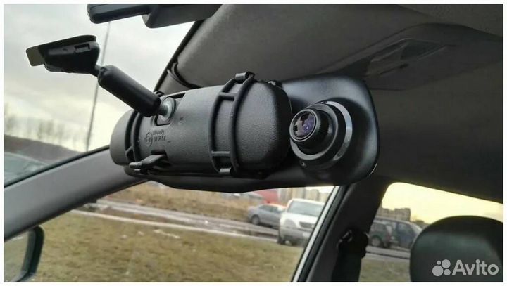 Видеорегистратор - зеркало заднего вида