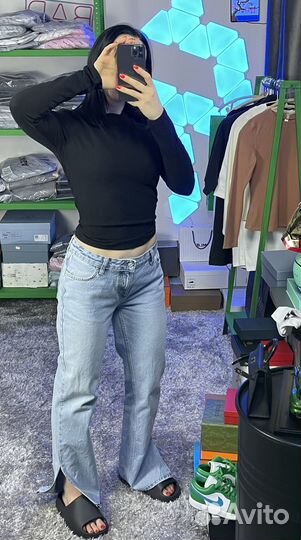 Мягкий лонгслив Skims черный