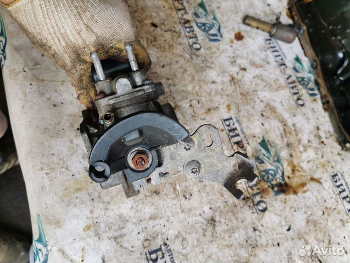 Заслонка дроссельная механическая Toyota Yaris I р