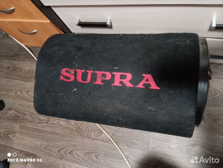 Сабвуфер и усилитель в автомобиль