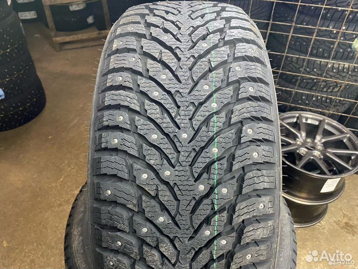 Nokian Tyres Hakkapeliitta 9 315/35 R21 111T