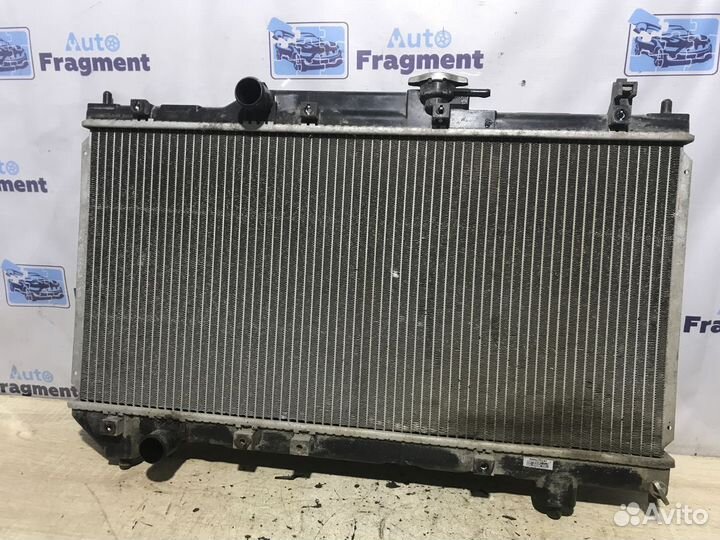 Радиатор основной Toyota Avensis I