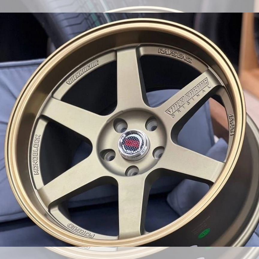 Литые диски RAYS Volk Racing TE37 10.5×R18 5×114.3
