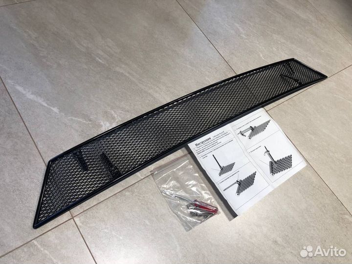 Volkswagen Passat B7 10-215 Сетка в решётку бампер