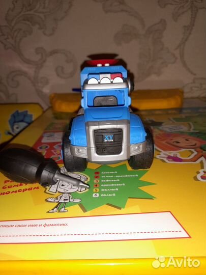 Разборные полицейские машинки и трактор-пила