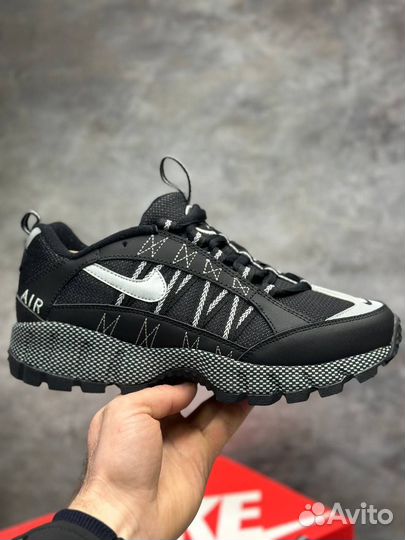 Черные Nike Air Humara QS