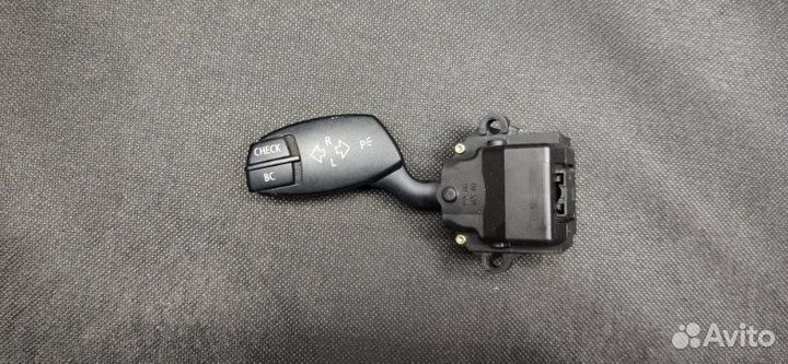 Подрулевой переключатель поворотников Bmw Bmw