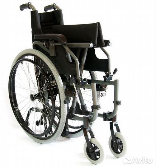 Кресло-коляска FS957LQ