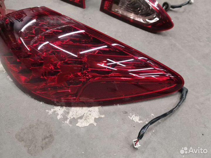 Infiniti EX35 фонарь задний комплект