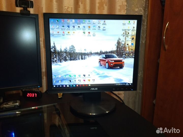 Монитор Asus 17