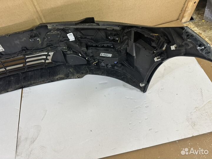 Бампер передний в сборе на BMW G20 G21
