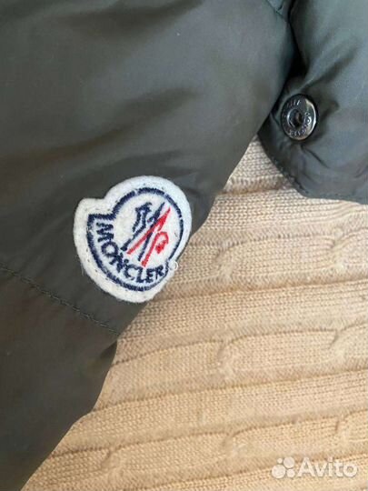 Пуховик moncler оригинал на мальчика 8-10 лет