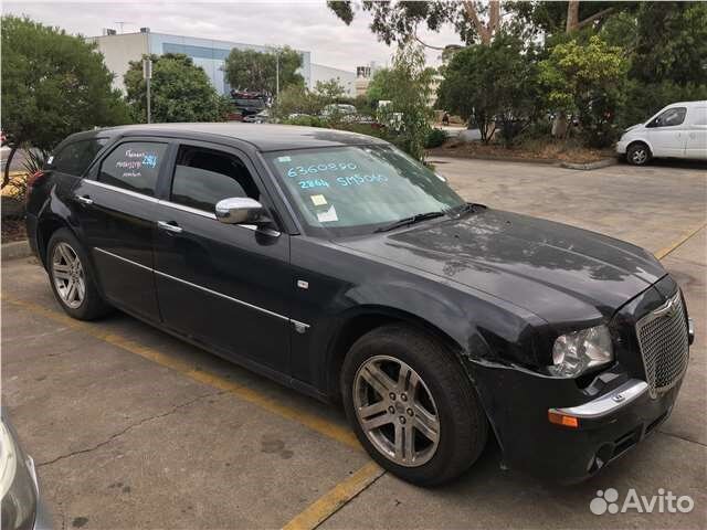 Разбор на запчасти Chrysler 300C 2004-2011