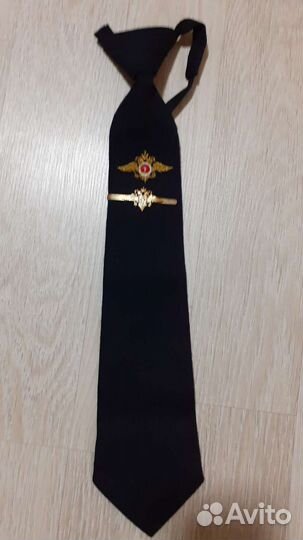 Фурнитура полиция, Галстук, Погоны, Какарда