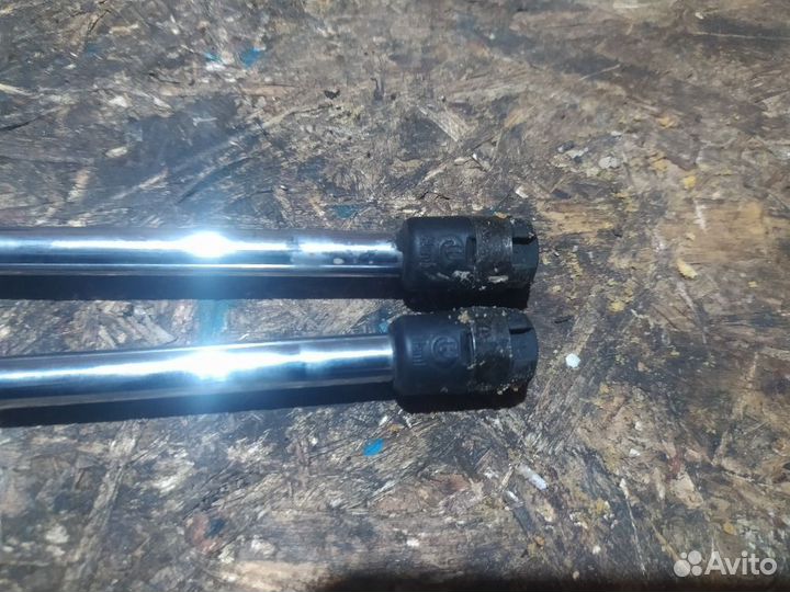 Амортизаторы багажника (к-кт) Mazda 626 GE (1991—1997)