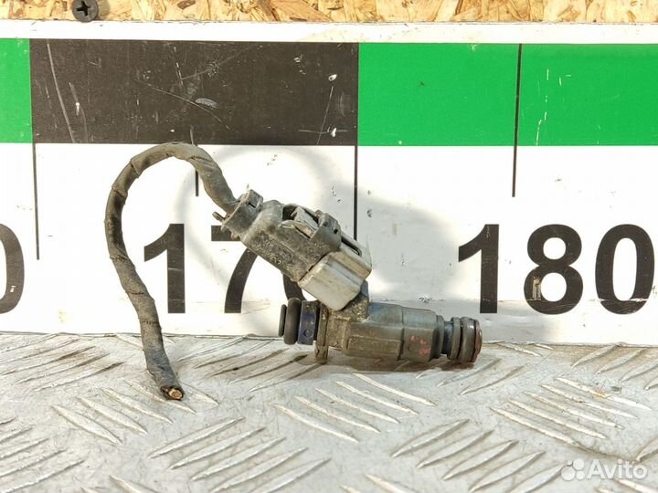 Форсунка двигателя Kia Ceed 2007-2012