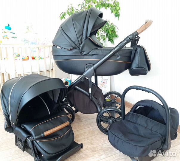 Коляска Roan bass Next 3 в 1
