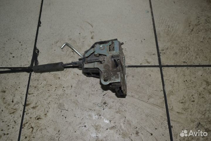 Замок двери передний правый Chery А13