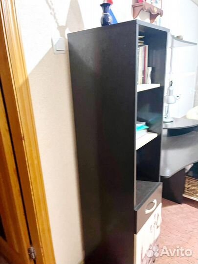 Продам компьютерный стол