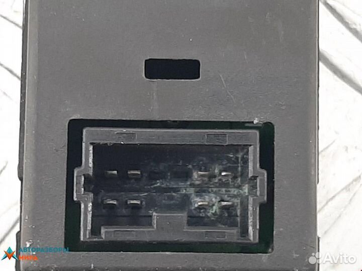 Блок управления стеклоподъемниками Mitsubishi