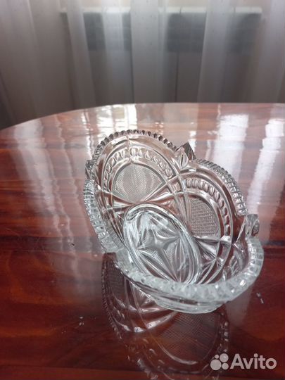 Хрустальная ваза конфетница салатник