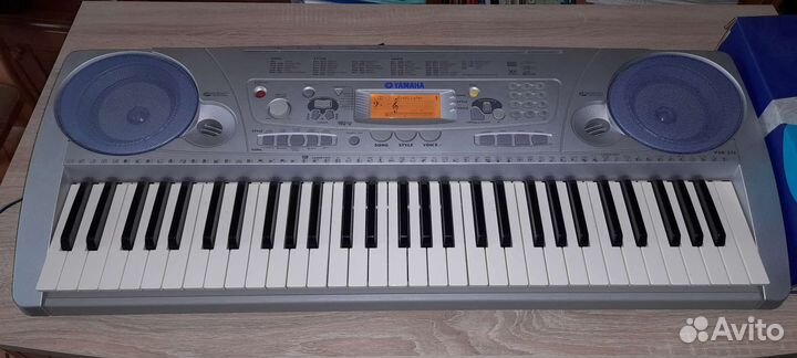Синтезатор Yamaha PSR 275