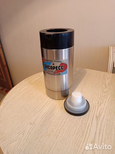 Термос вакуумный 3л из нержавейки с носиком