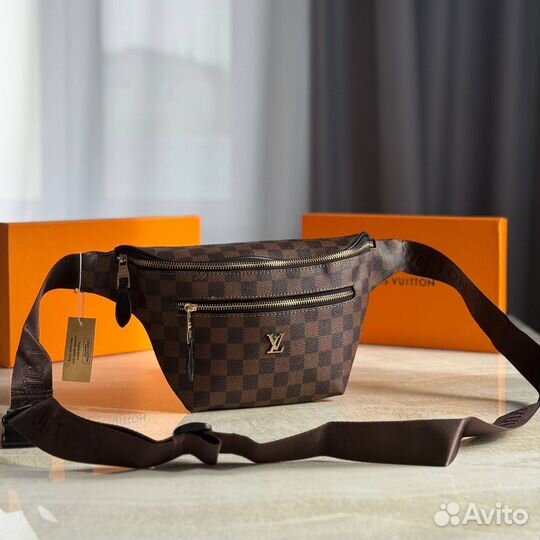 Сумка женская поясная Louis Vuitton