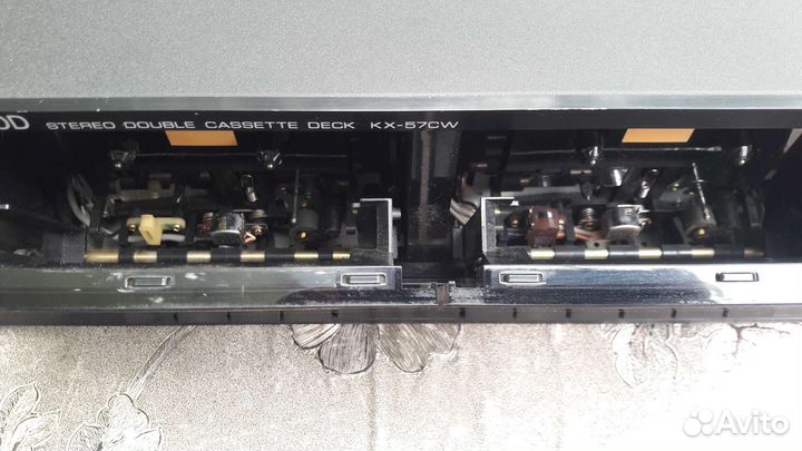 Дека кассетная