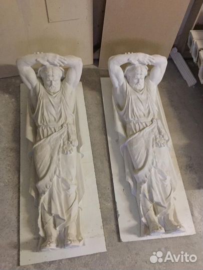 Скульптура самсон