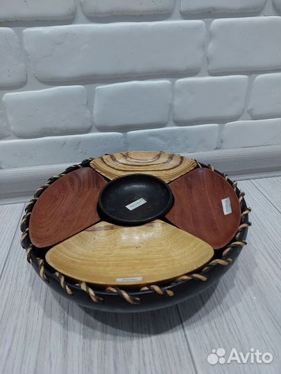 Деревянная тарелка