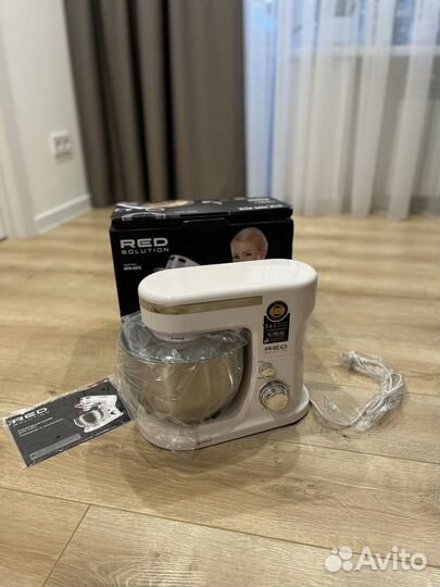 Миксер RED solution RFM-5371