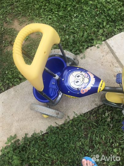 Велосипед трех колесный