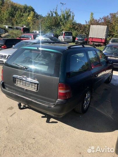 Разбор на запчасти Ford Mondeo 2