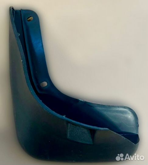 Передний левый брызговик Lachetti(седан) /Gentra